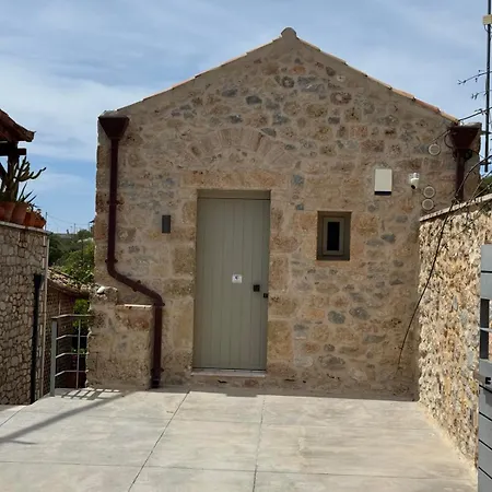 Apartman Mani Stone *